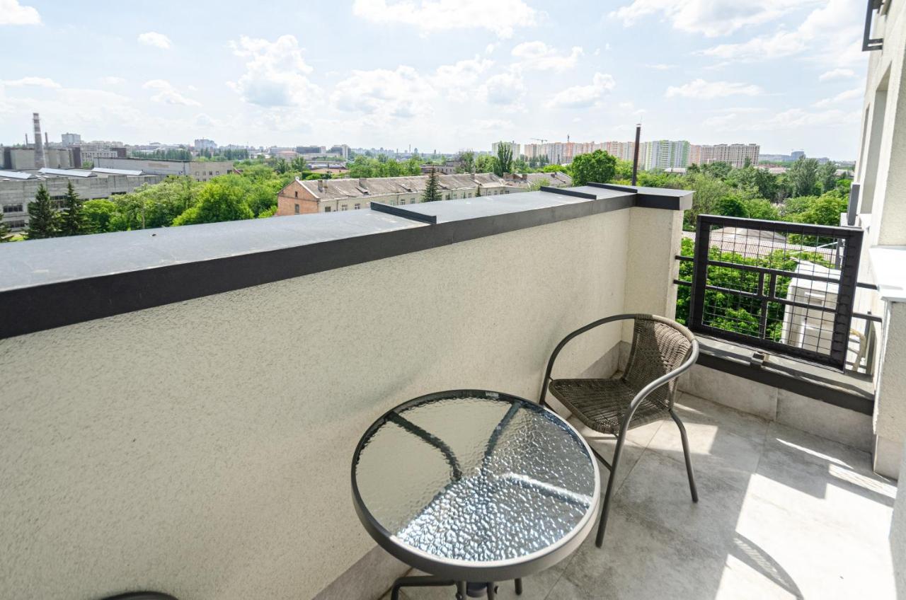 Petrovdom 5-25 In Cozy Apartment In Residential Complex "Beresteiskyi" Kiev Exterior foto